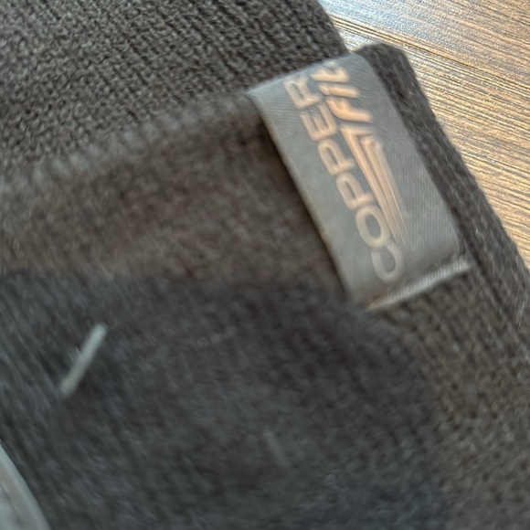 Copper Fit Workgear Rechargeable LED Beanie, 3 light settings,reflective strip - Picture 5 of 8